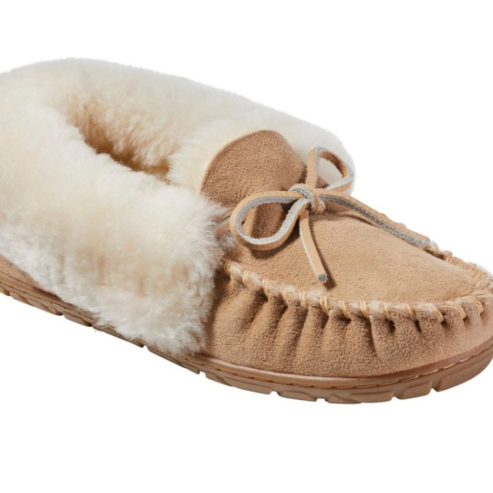 LL Bean Women's Wicked Good Moccassins